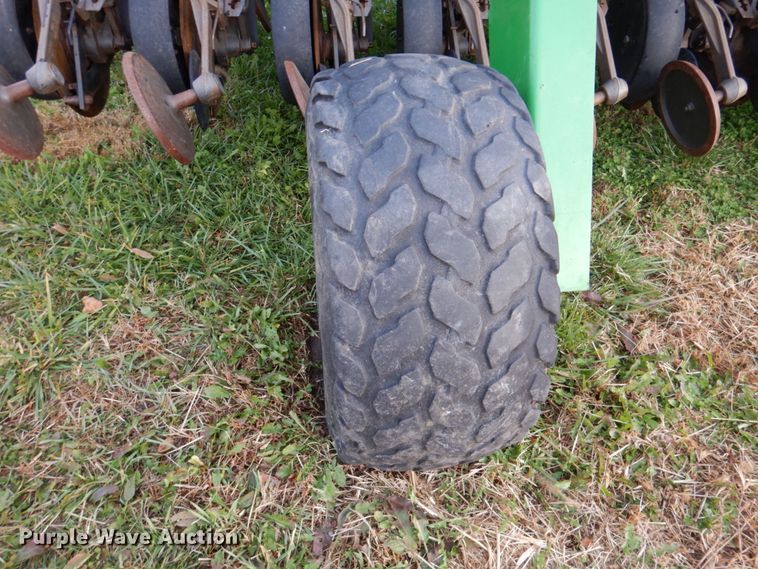 image for item DK1464 John Deere 1590  no-till grain drill