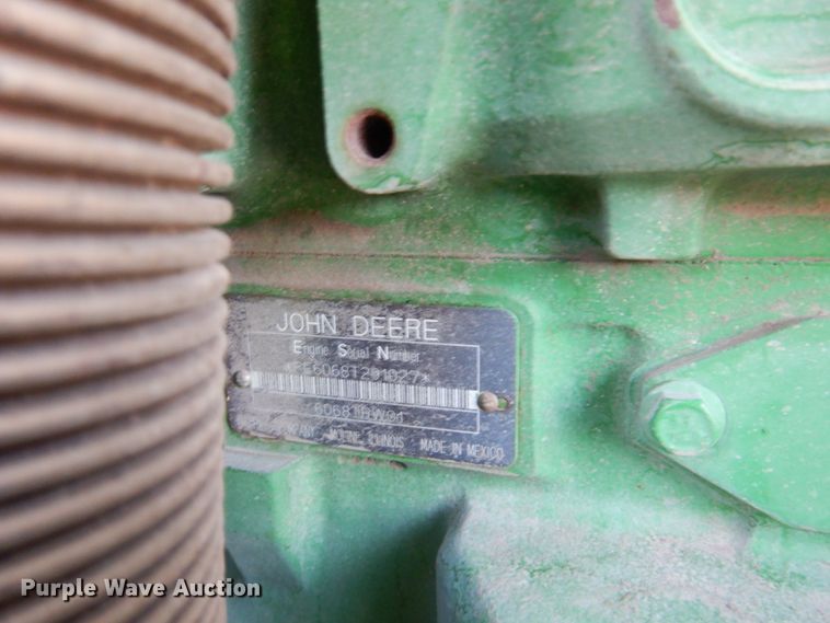 image for item DK1465 2003 John Deere 7220  tractor