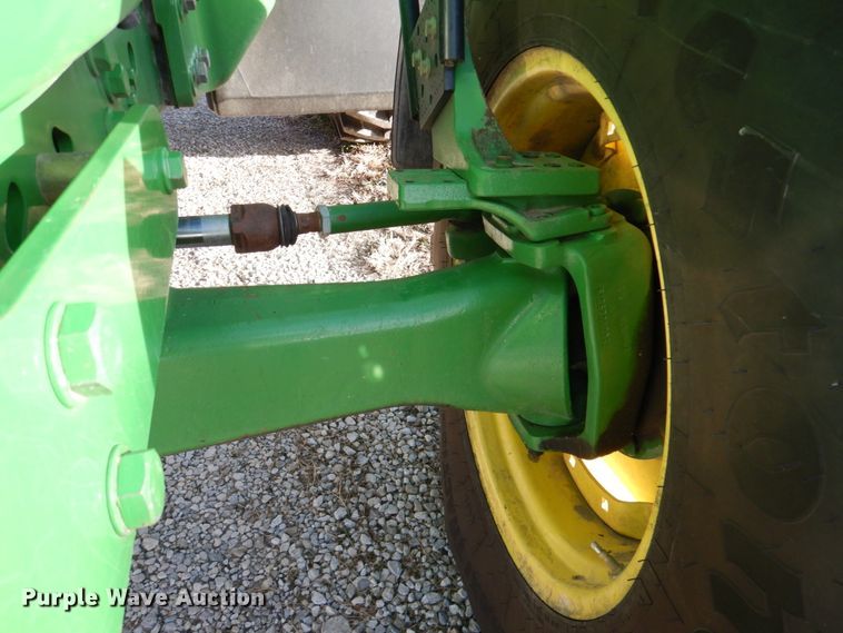 image for item DK1465 2003 John Deere 7220  tractor