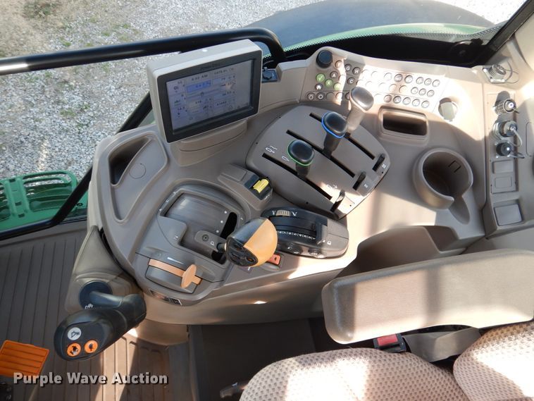 image for item DK1466 2015 John Deere 6125R  MFWD tractor