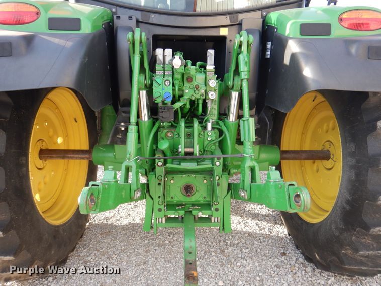 image for item DK1466 2015 John Deere 6125R  MFWD tractor