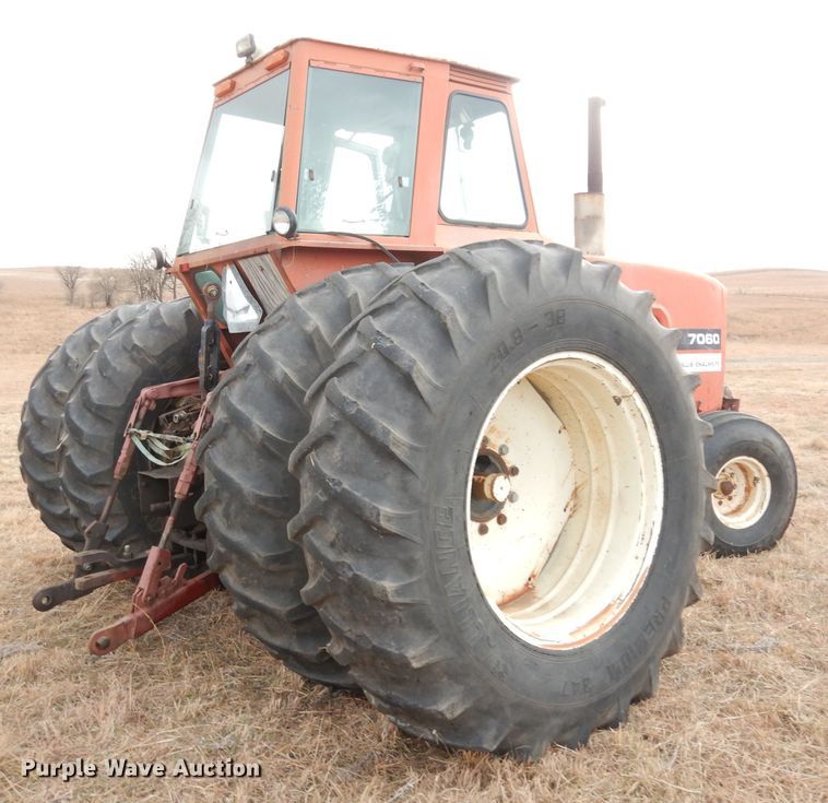 image for item DK3156 Allis Chalmers 7060  tractor