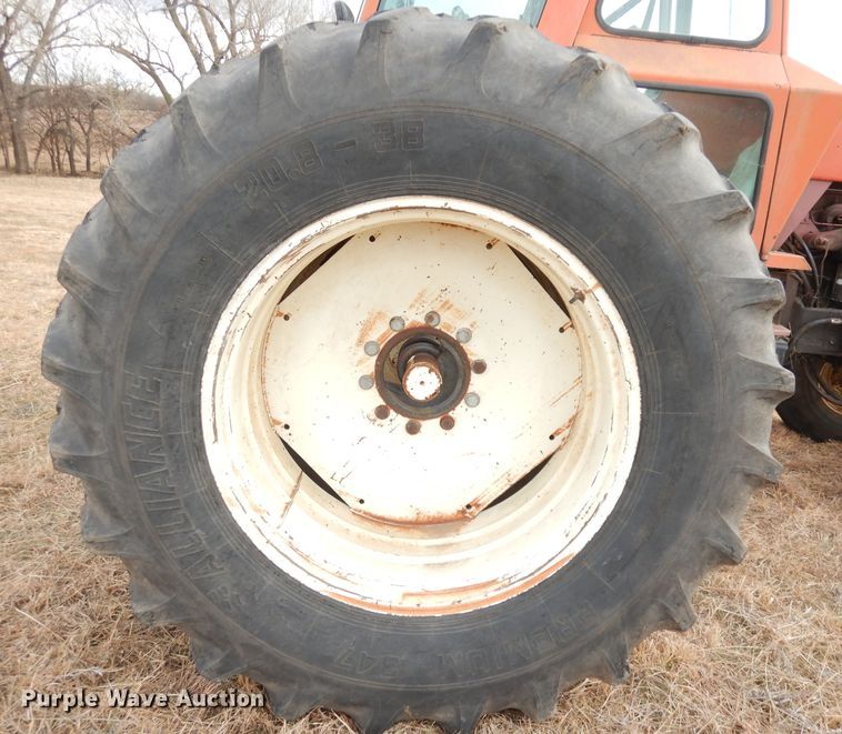 image for item DK3156 Allis Chalmers 7060  tractor