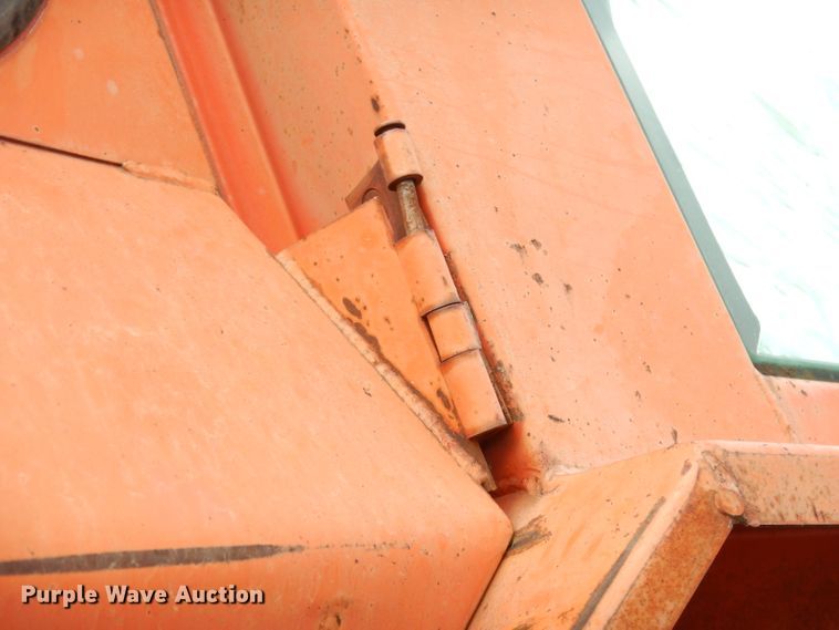 image for item DK3156 Allis Chalmers 7060  tractor