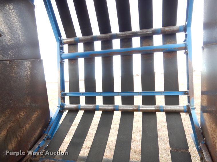 image for item DK3158 Ford 552  round baler