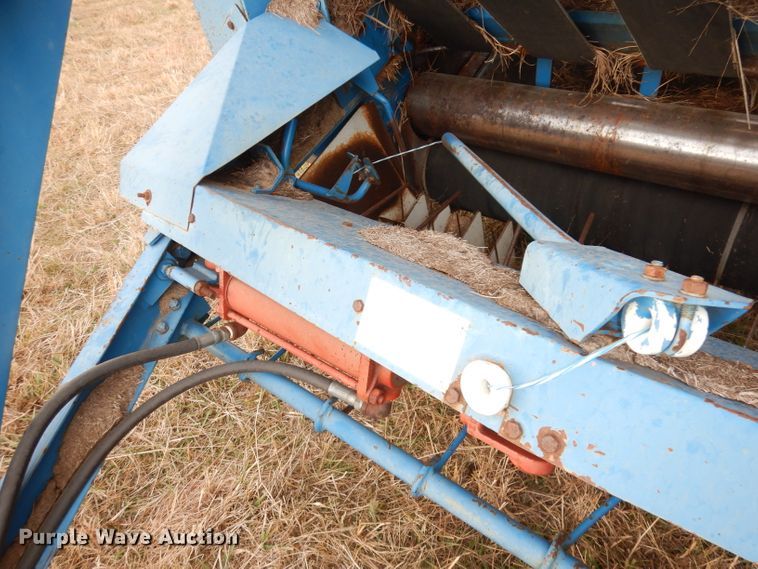 image for item DK3158 Ford 552  round baler