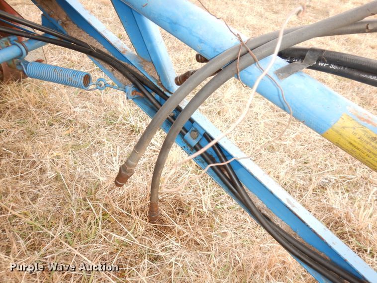 image for item DK3158 Ford 552  round baler