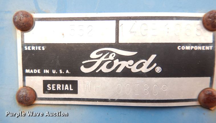 image for item DK3158 Ford 552  round baler