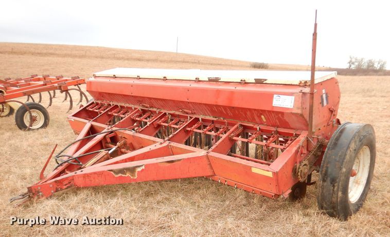 image for item DK3201 International 510  grain drill