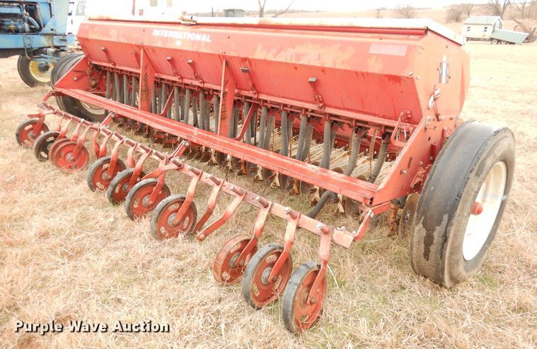image for item DK3201 International 510  grain drill