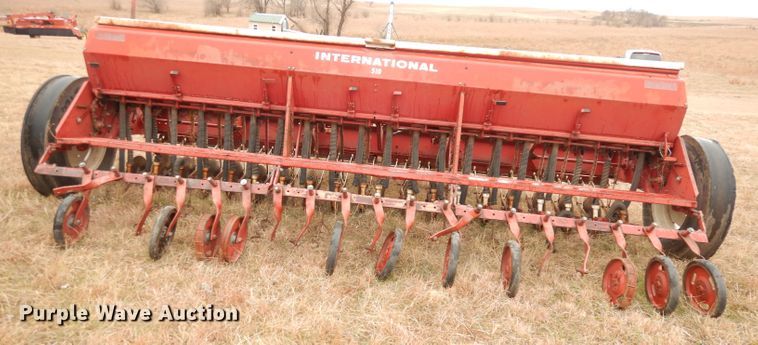 image for item DK3201 International 510  grain drill