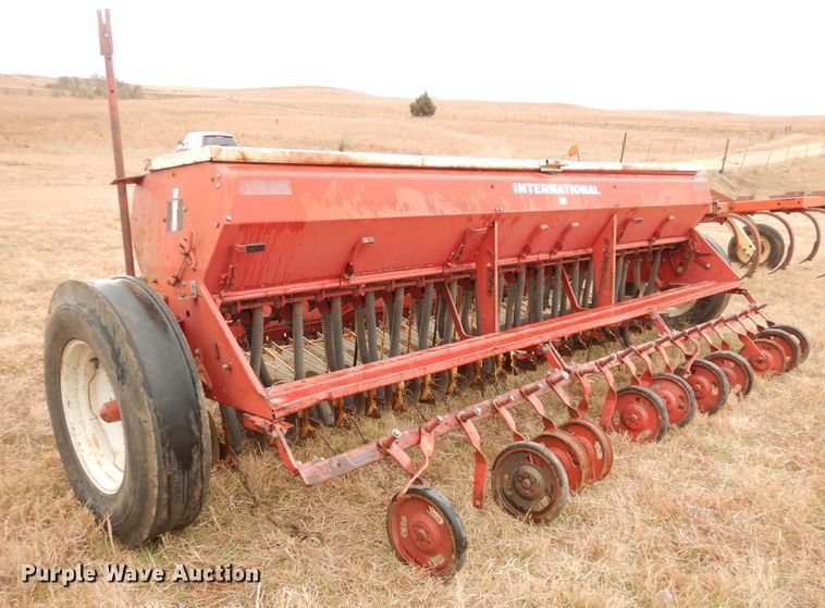 image for item DK3201 International 510  grain drill