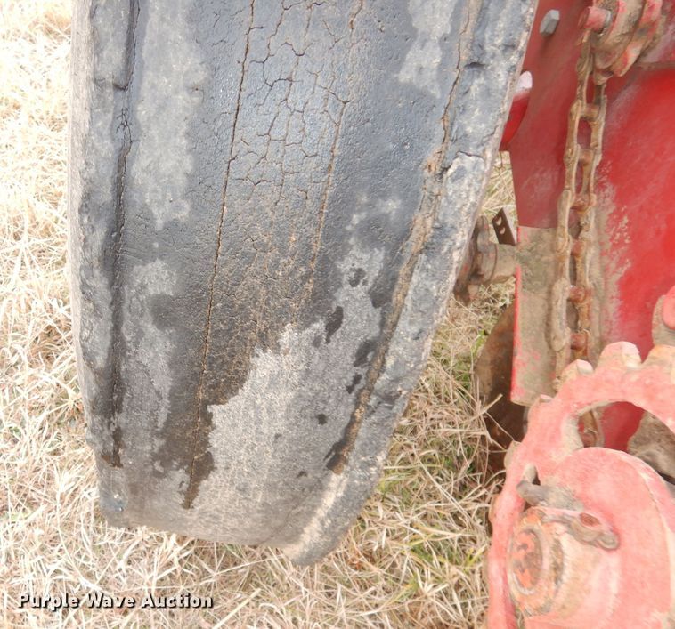 image for item DK3201 International 510  grain drill