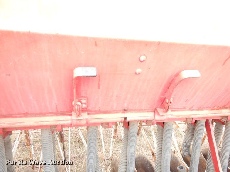 image for item DK3201 International 510  grain drill