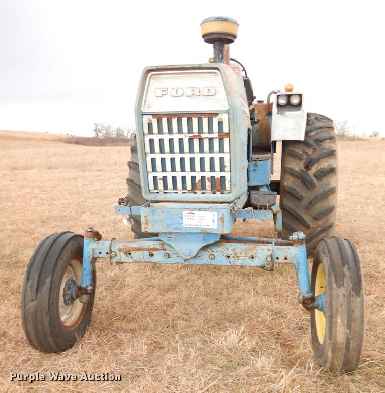 image for item DK3202 1969 Ford 8000  tractor