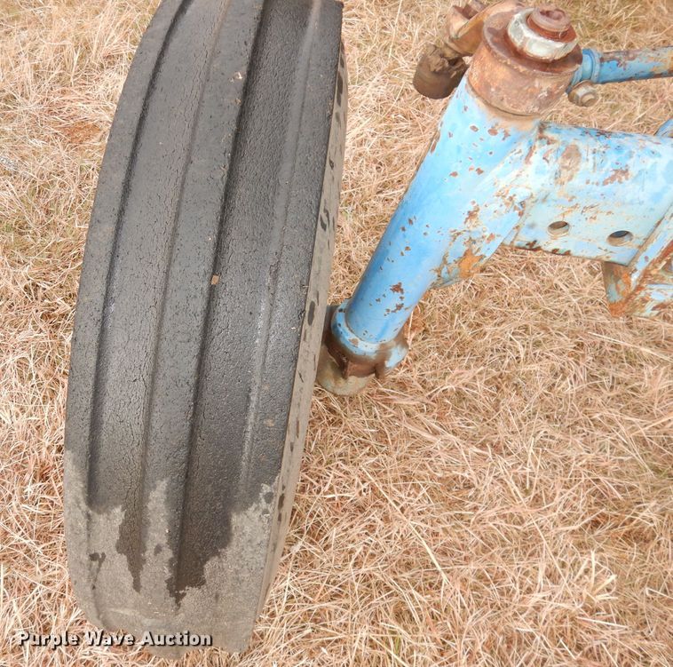 image for item DK3202 1969 Ford 8000  tractor