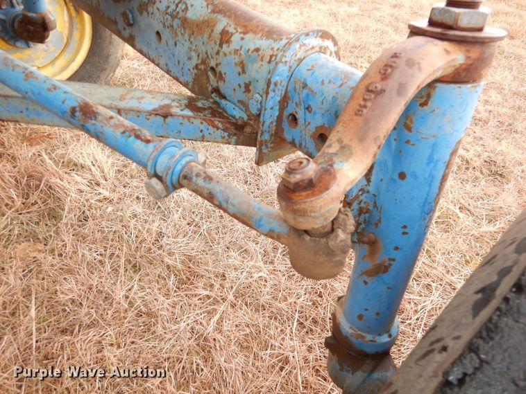 image for item DK3202 1969 Ford 8000  tractor