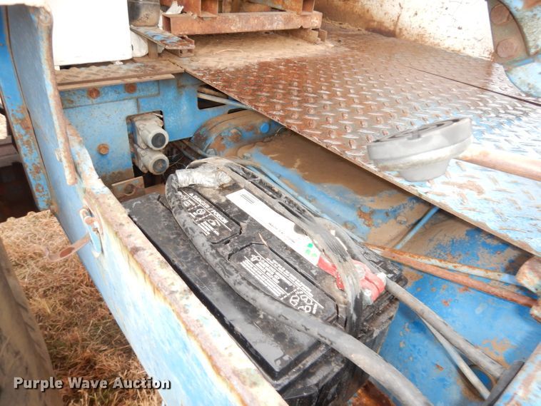 image for item DK3202 1969 Ford 8000  tractor