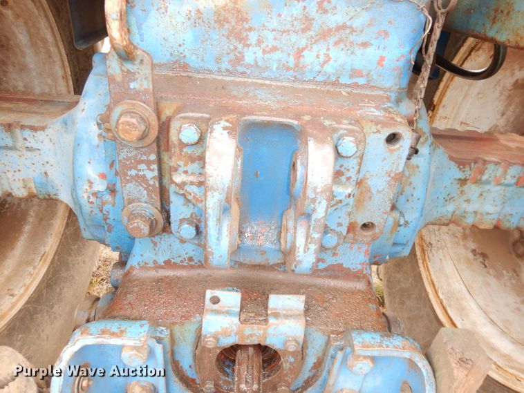 image for item DK3202 1969 Ford 8000  tractor