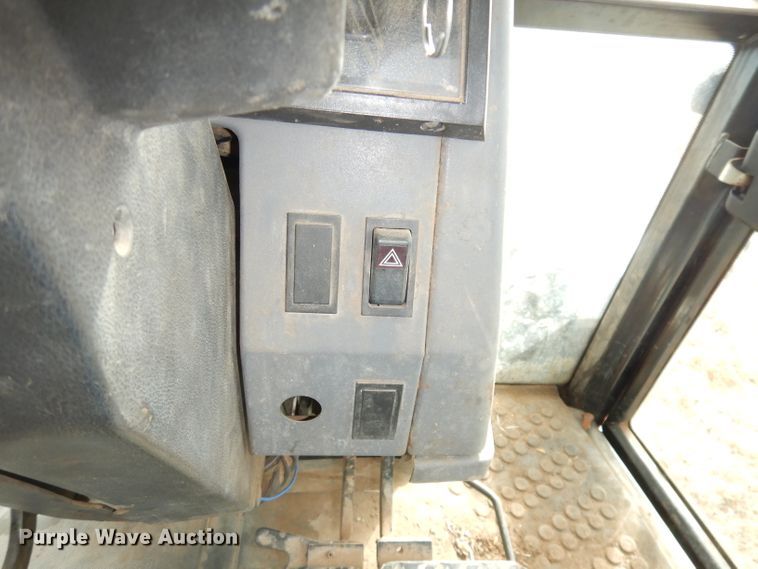 image for item DK3203 New Holland 7740  tractor