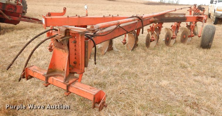 image for item DK3205 Six bottom plow