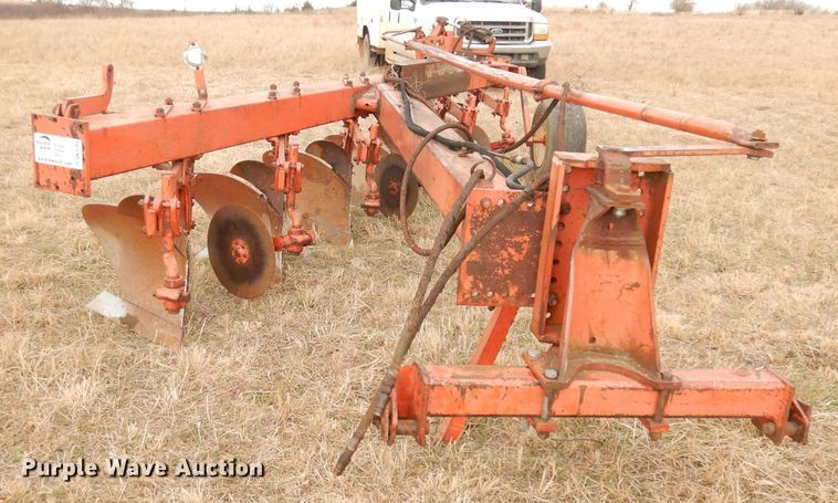 image for item DK3205 Six bottom plow