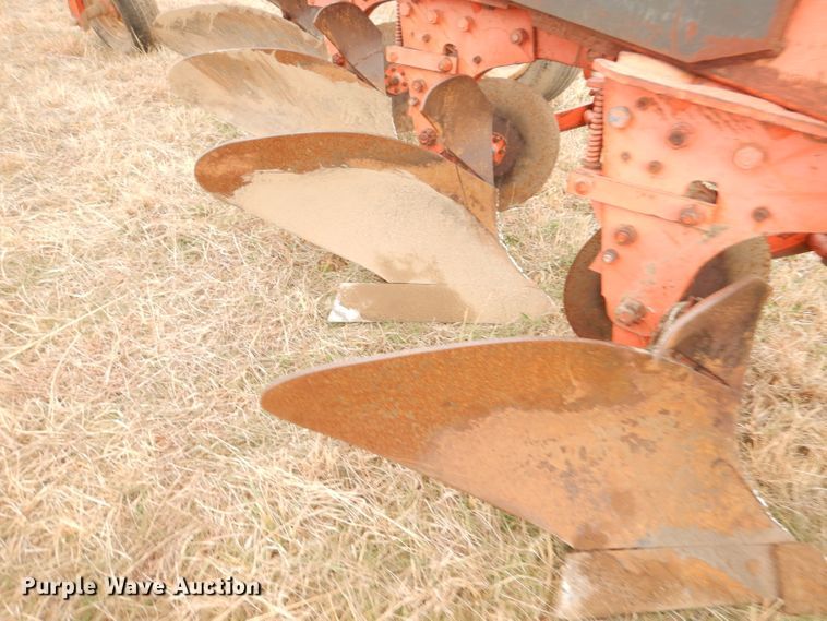 image for item DK3205 Six bottom plow