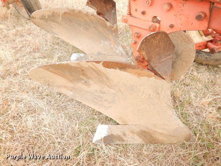 image for item DK3205 Six bottom plow