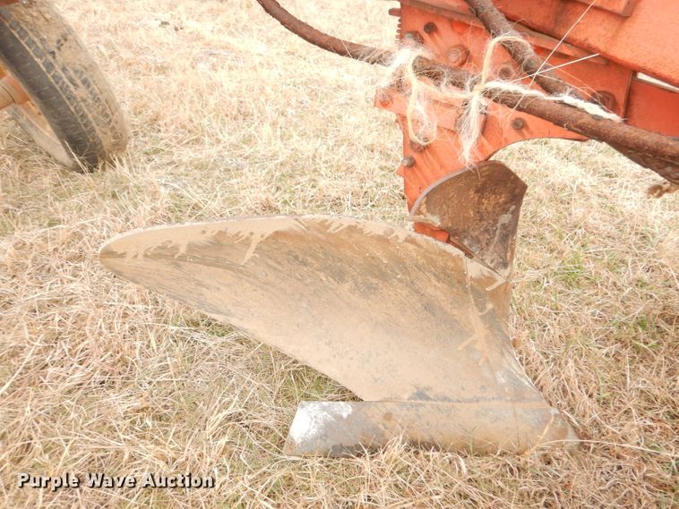 image for item DK3205 Six bottom plow