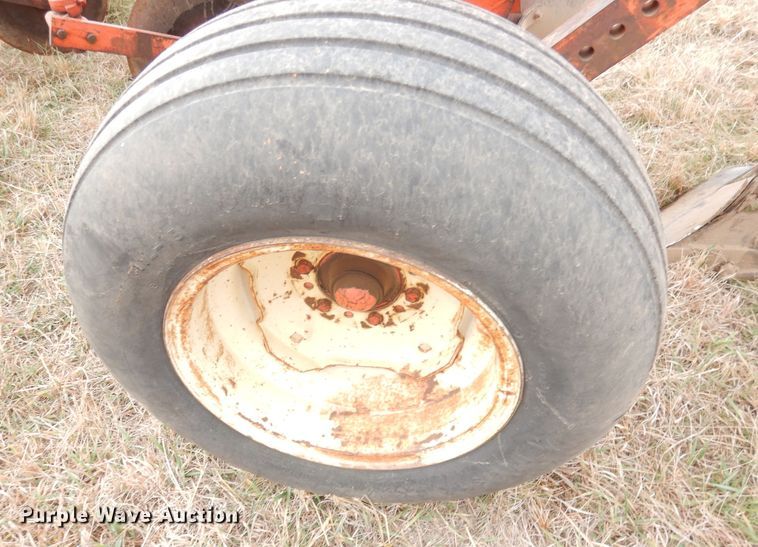 image for item DK3205 Six bottom plow