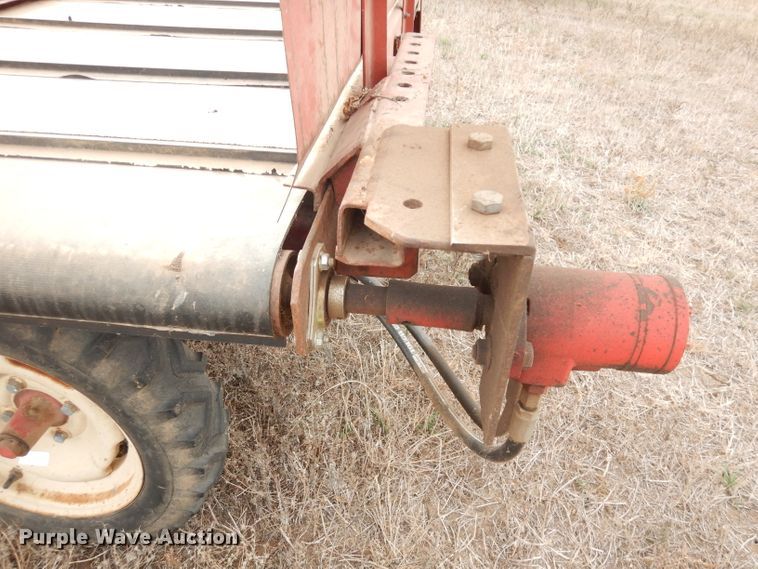 image for item DK3211 New Holland 144  windrow inverter