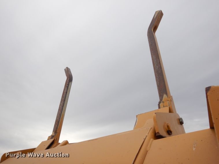 image for item DK3212 HayBuster 2650  bale processor