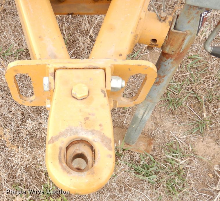 image for item DK3212 HayBuster 2650  bale processor