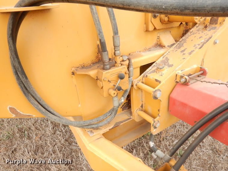 image for item DK3212 HayBuster 2650  bale processor