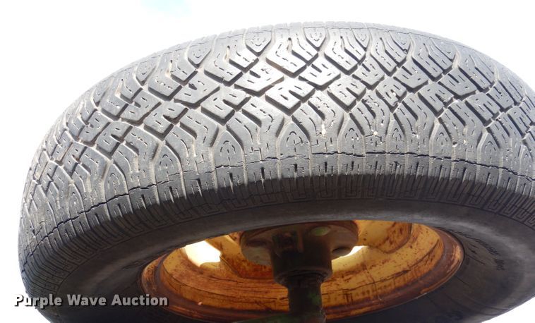 image for item DK3216 John Deere 712  chisel