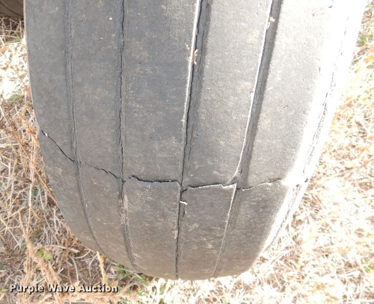 image for item DK3216 John Deere 712  chisel