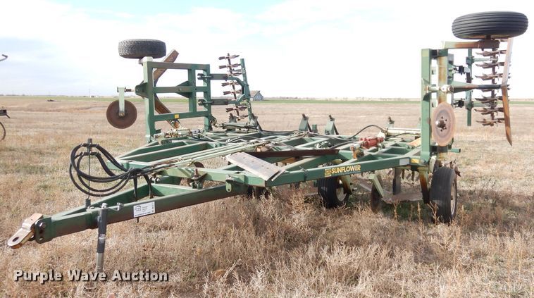 image for item DK3217 Sunflower Flex King 3350-23  sweep plow