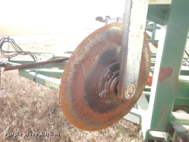 image for item DK3217 Sunflower Flex King 3350-23  sweep plow