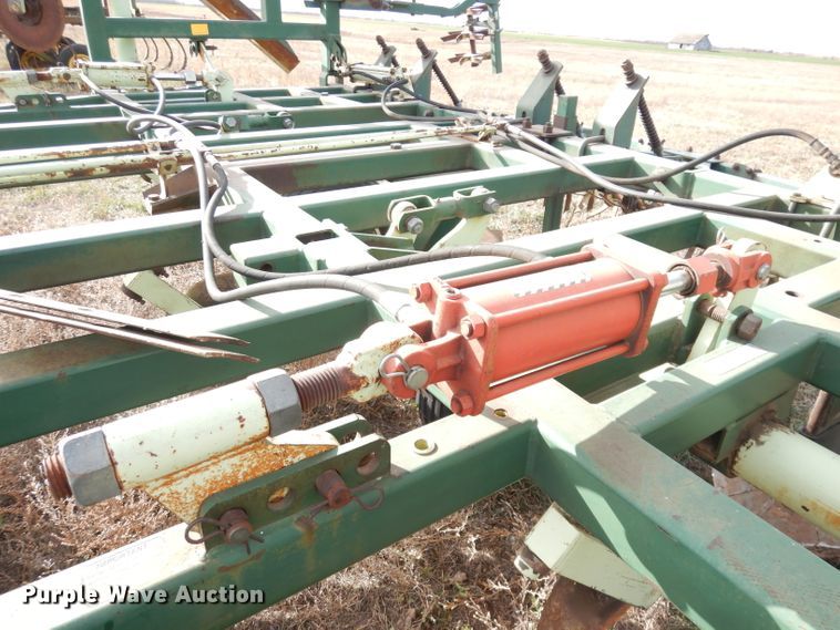 image for item DK3217 Sunflower Flex King 3350-23  sweep plow