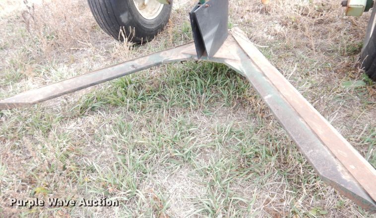 image for item DK3217 Sunflower Flex King 3350-23  sweep plow