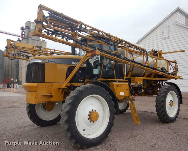 image for item DK3267 2005 Ag-Chem RoGator 1264C  sprayer