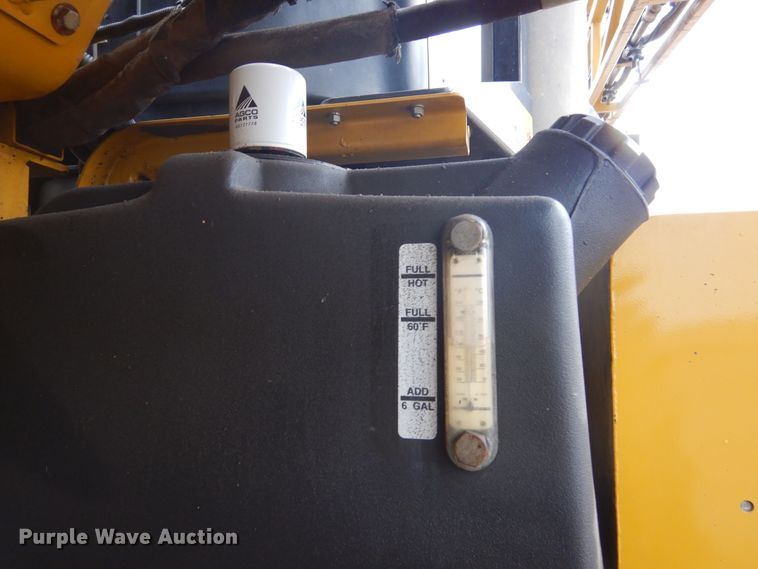 image for item DK3267 2005 Ag-Chem RoGator 1264C  sprayer