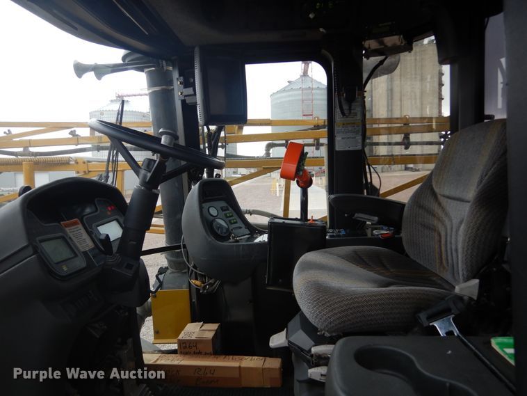 image for item DK3267 2005 Ag-Chem RoGator 1264C  sprayer