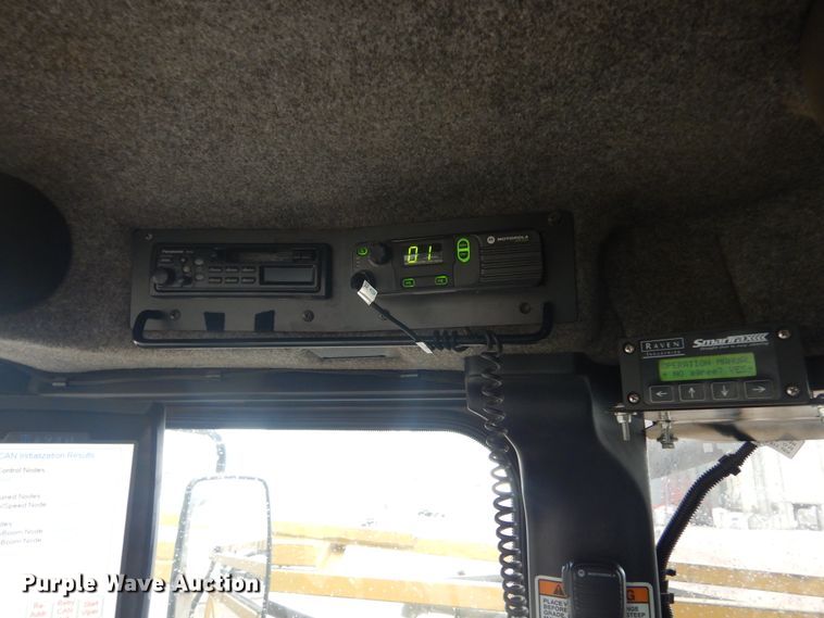 image for item DK3267 2005 Ag-Chem RoGator 1264C  sprayer