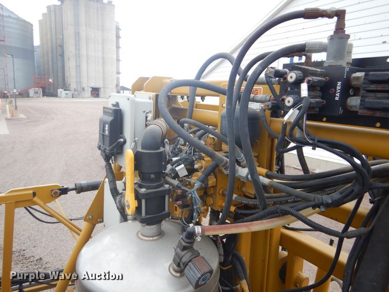 image for item DK3267 2005 Ag-Chem RoGator 1264C  sprayer