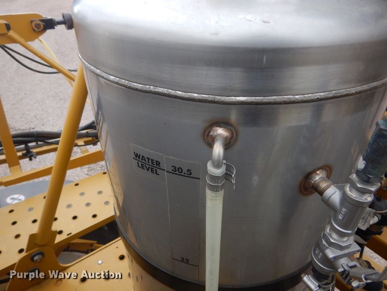 image for item DK3267 2005 Ag-Chem RoGator 1264C  sprayer