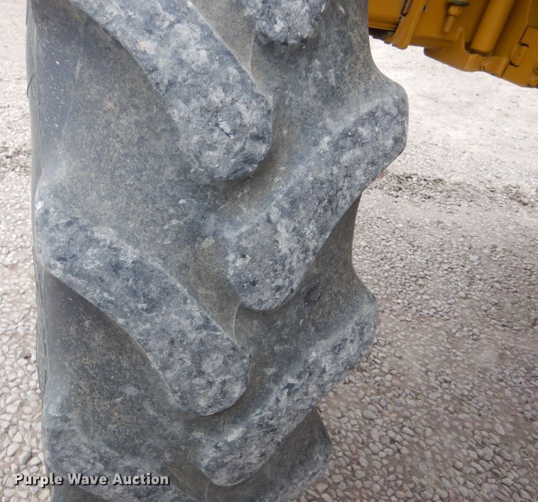 image for item DK3267 2005 Ag-Chem RoGator 1264C  sprayer