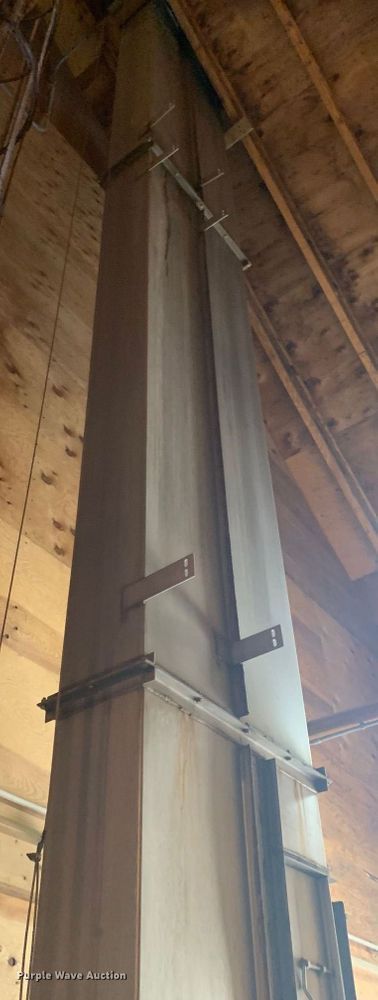 image for item DK3268 Waconia  grain leg