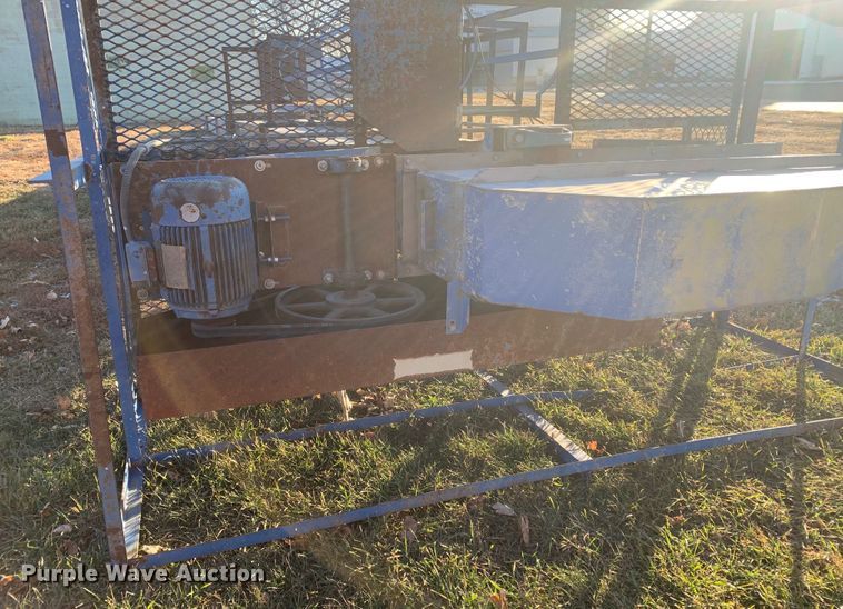 image for item DK3268 Waconia  grain leg