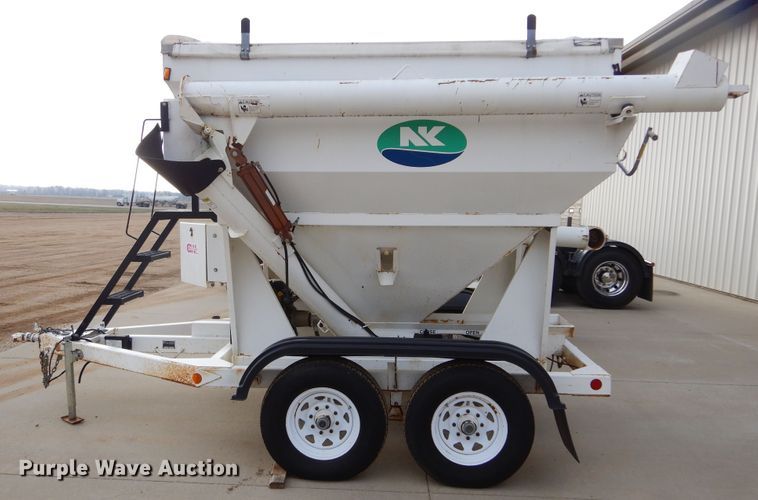image for item DK3380 Par-Kan PK-238805  seed tender trailer